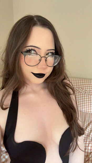 Aliciajade page leaked private photo uncensored HD quality