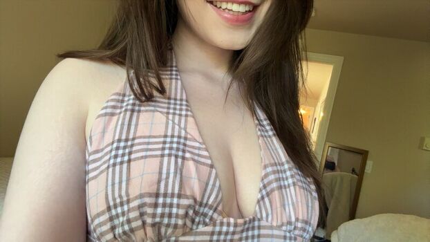 Aliciajade page leaked private photo uncensored HD quality