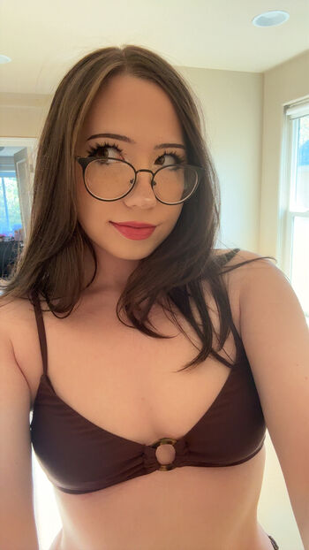 Aliciajade page leaked private photo uncensored HD quality