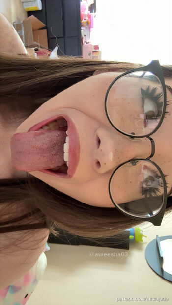 Aliciajade leaked private photo uncensored HD quality