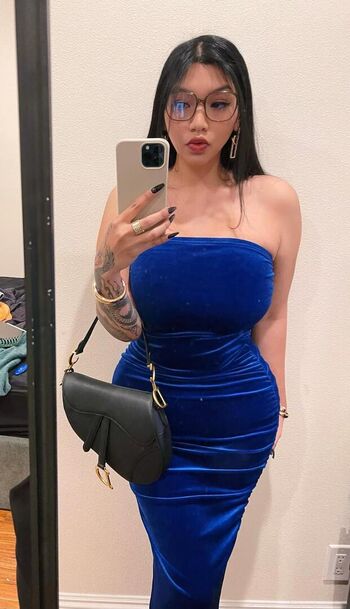 Amandatouch page leaked private photo uncensored HD quality