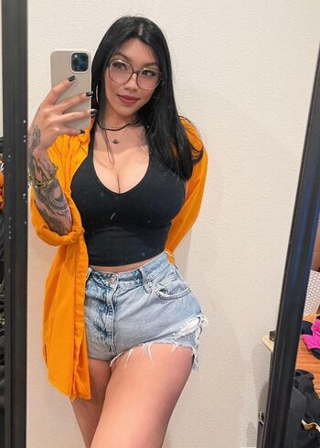 Amandatouch page leaked private photo uncensored HD quality