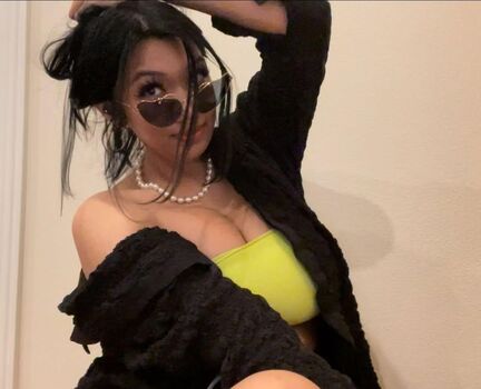 Amandatouch page leaked private photo uncensored HD quality