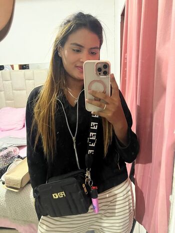 Amateur girls page leaked private photo uncensored HD quality
