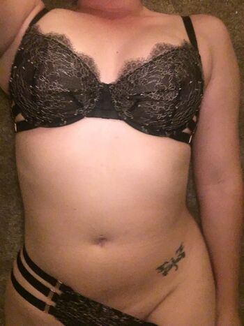 Amateur girls page leaked private photo uncensored HD quality