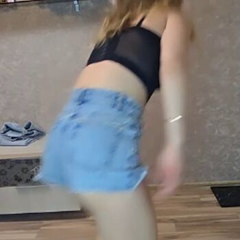 Amateur streamers page leaked private photo uncensored HD quality
