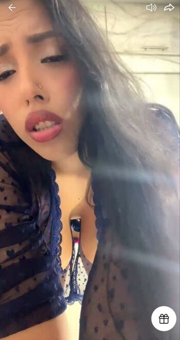 Amateur streamers page leaked private photo uncensored HD quality
