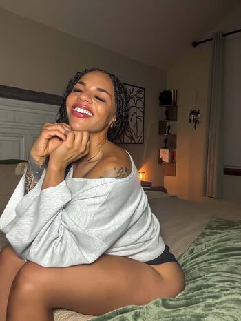 Amber reacts page leaked private photo uncensored HD quality
