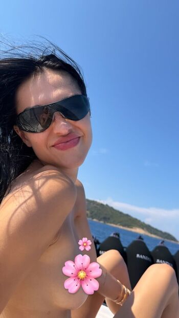 Amelia gray hamlin page leaked private photo uncensored HD quality