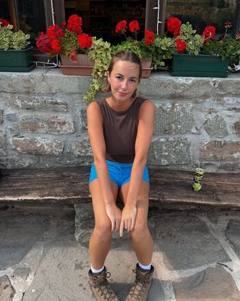 Amelie manzoli  page leaked private photo uncensored HD quality