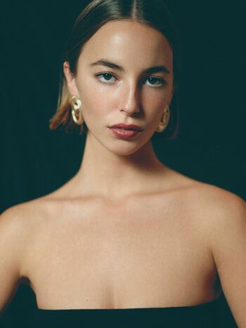 Amelie manzoli  page leaked private photo uncensored HD quality