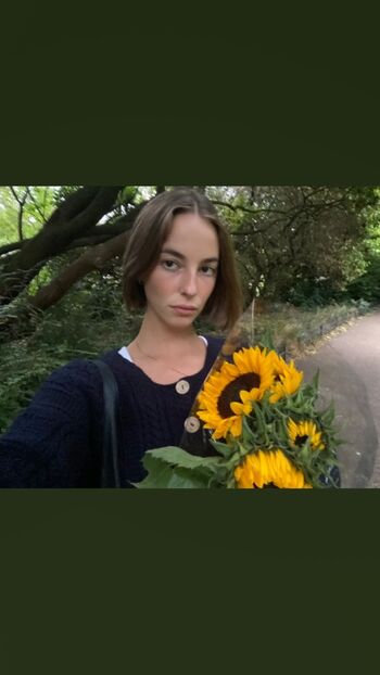Amelie manzoli  page leaked private photo uncensored HD quality