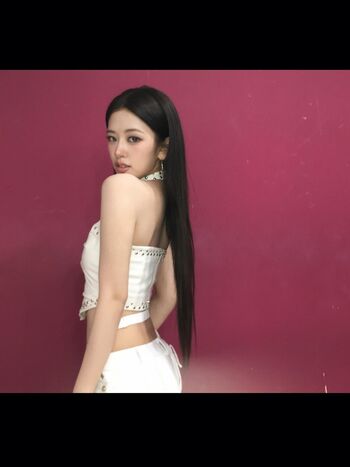 An yujin page leaked private photo uncensored HD quality