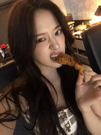 An yujin page leaked private photo uncensored HD quality