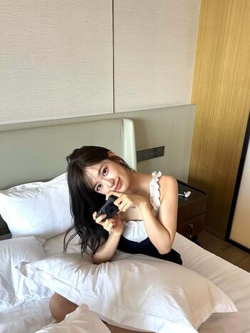 An yujin leaked private photo uncensored HD quality