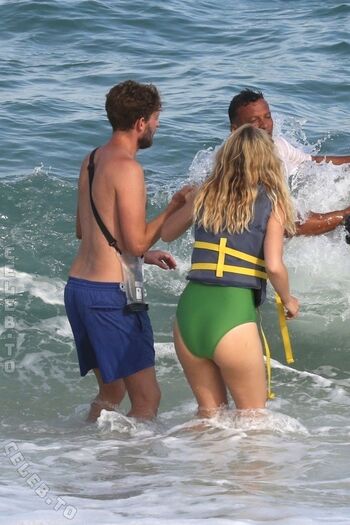 Ana de armas  page leaked private photo uncensored HD quality