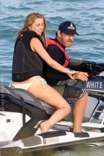 Ana de armas  page leaked private photo uncensored HD quality