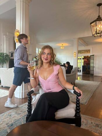 Anais gallagher page leaked private photo uncensored HD quality