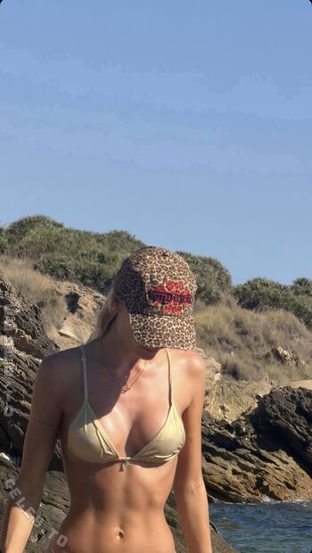 Annaauroraegger leaked private photo uncensored HD quality