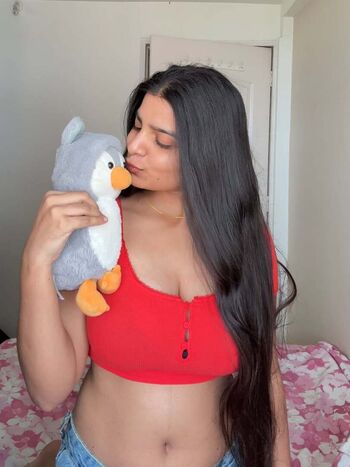 Anushka deokate page leaked private photo uncensored HD quality