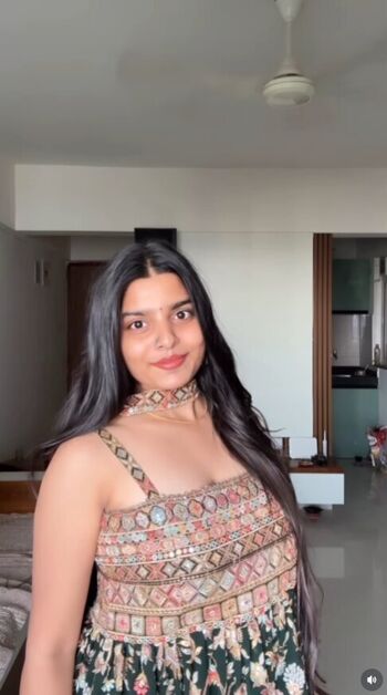 Anushka deokate page leaked private photo uncensored HD quality