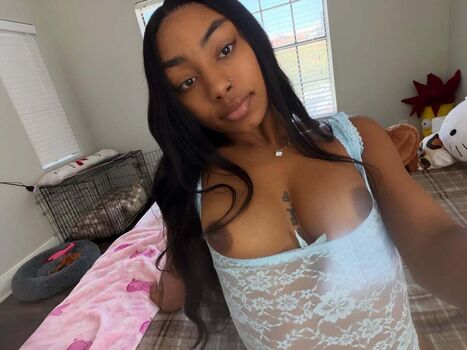 Arajanea leaked private photo uncensored HD quality