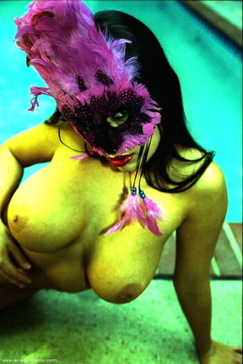Aria giovanni page leaked private photo uncensored HD quality