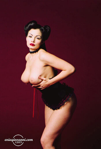 Aria giovanni page leaked private photo uncensored HD quality