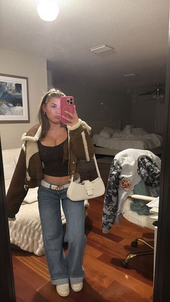 Ariana white page leaked private photo uncensored HD quality