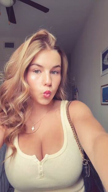Ariana white page leaked private photo uncensored HD quality