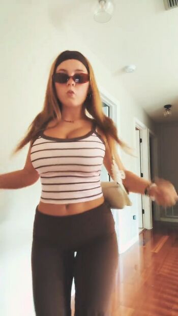 Ariana white leaked private photo uncensored HD quality