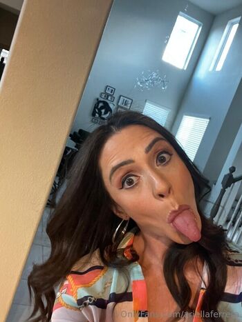 Ariella ferrera page leaked private photo uncensored HD quality