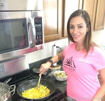 Ariella ferrera page leaked private photo uncensored HD quality