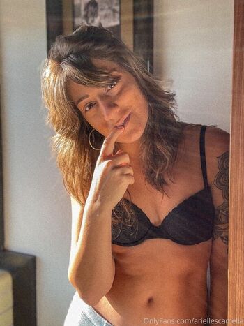 Arielle scarcella leaked private photo uncensored HD quality