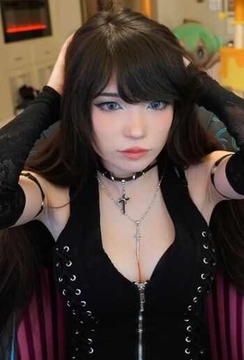 Armpit fetish  page leaked private photo uncensored HD quality