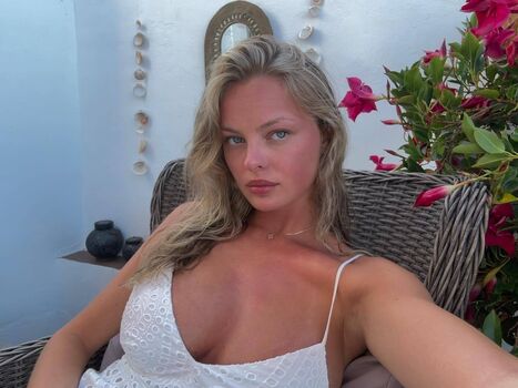 Armpit fetish  page leaked private photo uncensored HD quality