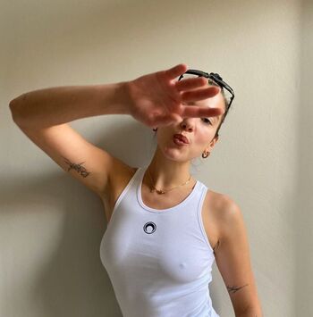 Armpit fetish leaked private photo uncensored HD quality