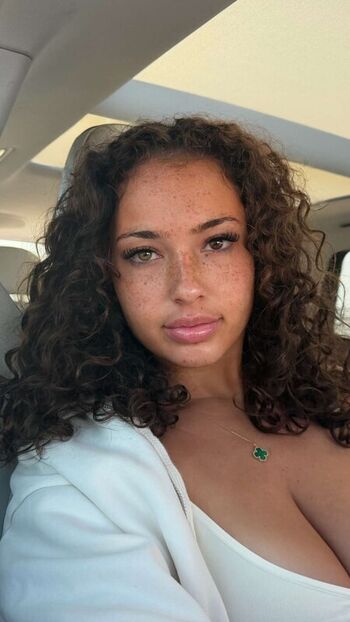 Ash kash  page leaked private photo uncensored HD quality