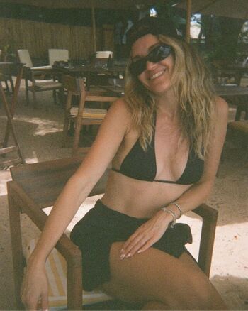 Ashley roberts page leaked private photo uncensored HD quality