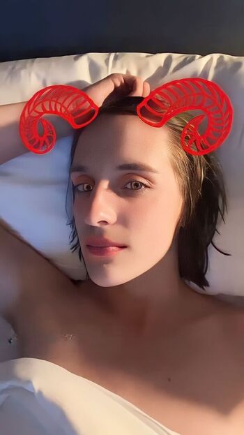 Ashley victoria robinson leaked private photo uncensored HD quality
