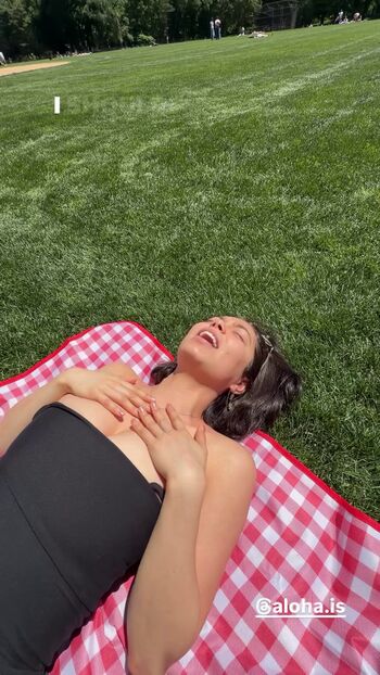 Auli i cravalho page leaked private photo uncensored HD quality