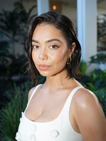Auli i cravalho leaked private photo uncensored HD quality