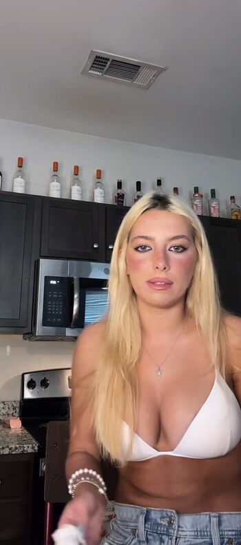 Ava nucci page leaked private photo uncensored HD quality