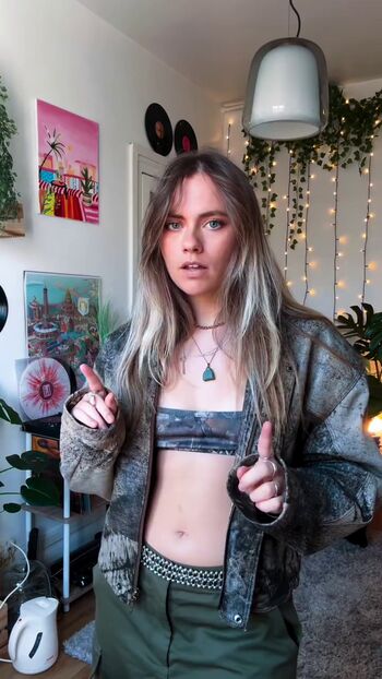 Axelle maga leaked private photo uncensored HD quality