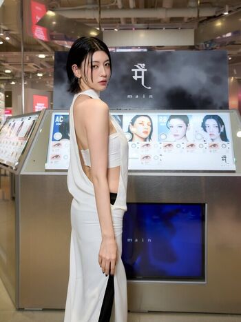 Ayaka miyoshi page leaked private photo uncensored HD quality