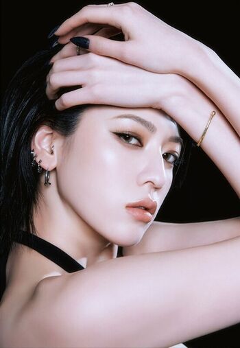 Ayaka miyoshi page leaked private photo uncensored HD quality
