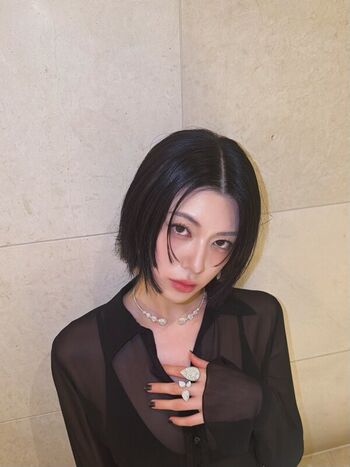 Ayaka miyoshi page leaked private photo uncensored HD quality