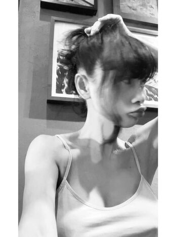 Bai ling  page leaked private photo uncensored HD quality