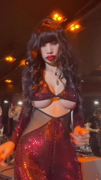 Bai ling  page leaked private photo uncensored HD quality