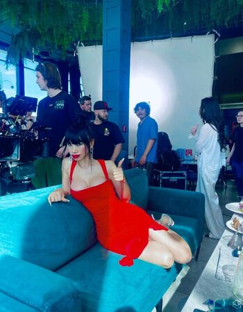 Bai ling  page leaked private photo uncensored HD quality